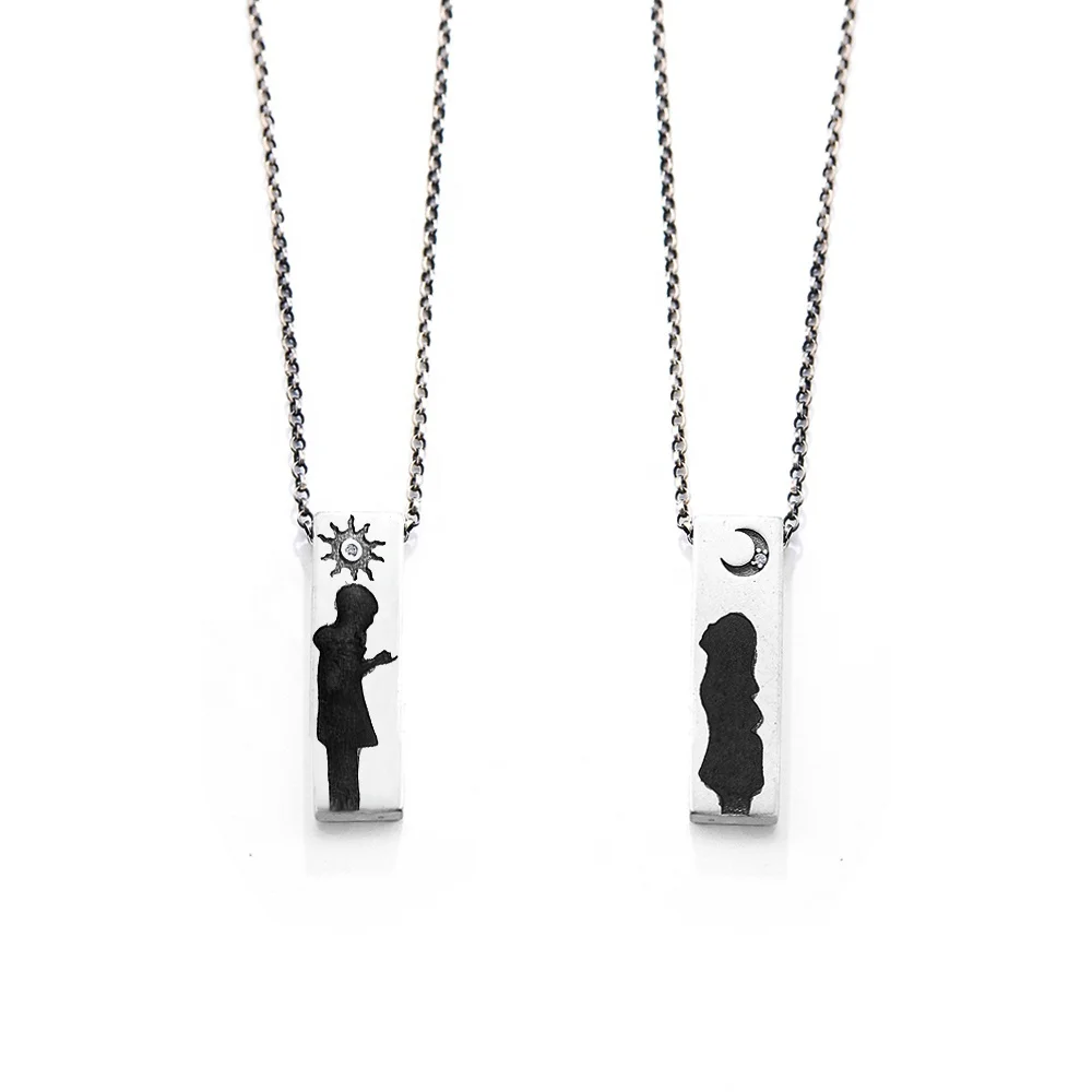 Custom Jewelry Trendy Pendant Necklace Hollow Rectangle Pendant Antique Silver Plating Moon Couple Necklace