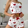 Sfondo bianco con cuore rosso