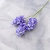 กิ่งไม้สีม่วง