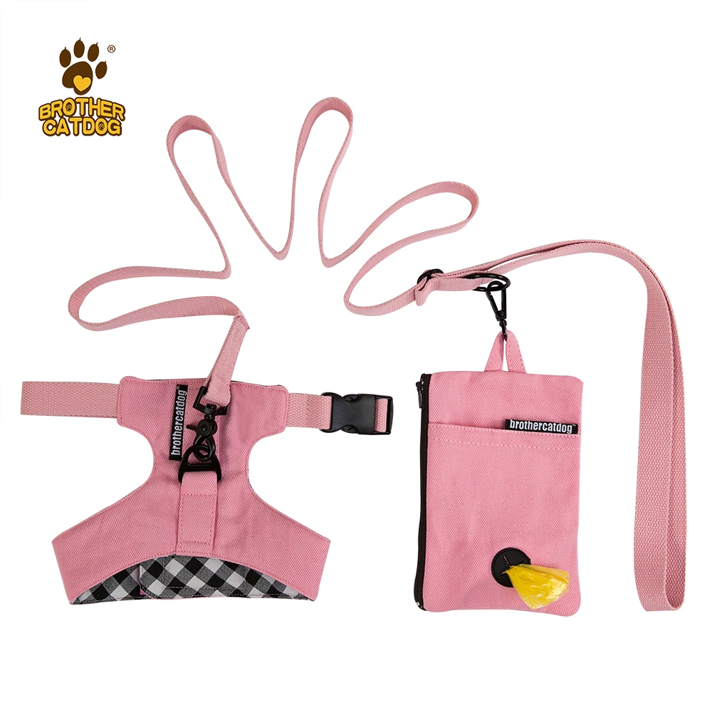 dog harness with pockets