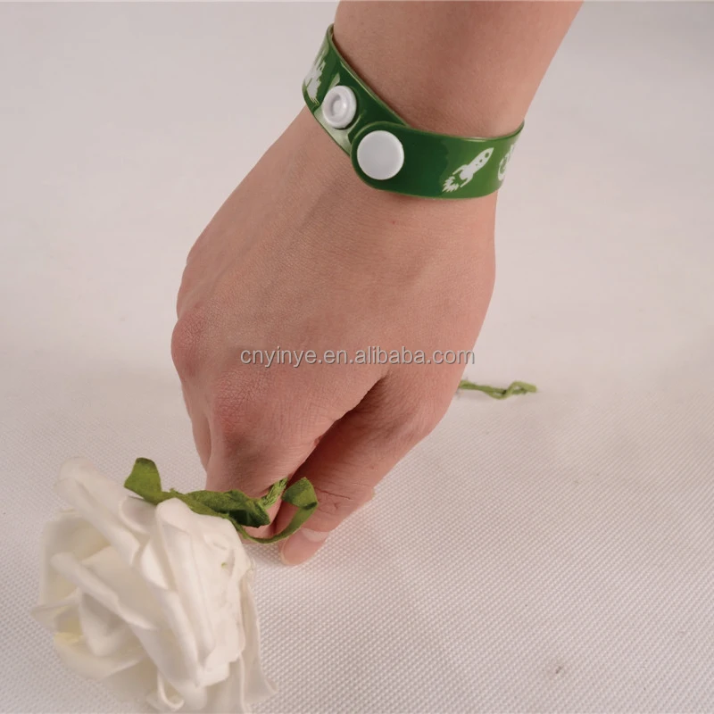 wrist strap (31).jpg