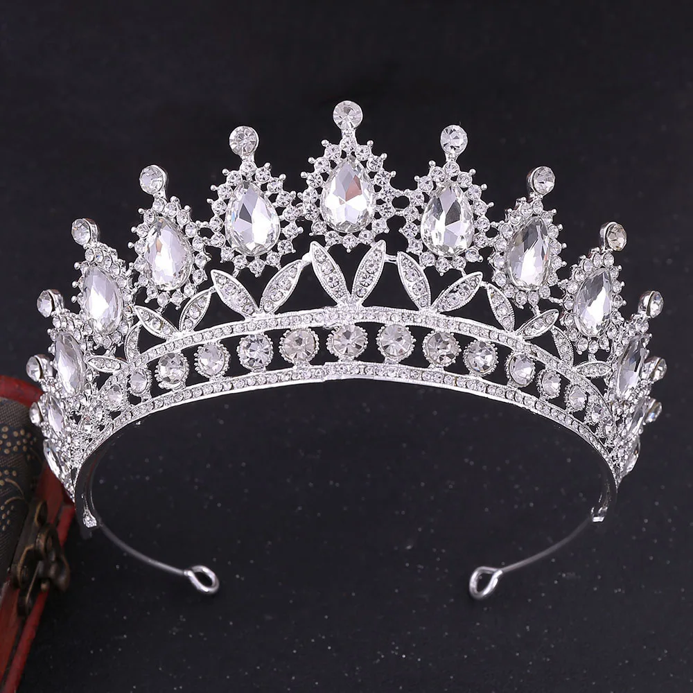 TIARAです TIARAです