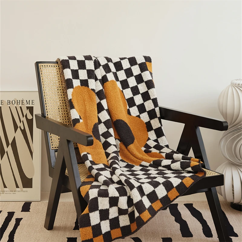 Flower wavy 100% polyester yarn  knitted checkerboard  throw blanket for home decoration  AS supplier