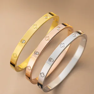 18K Gold Electroplated Stainless Steel Fashion Waterproof Jewelry Bangle High Quality Polished Designer