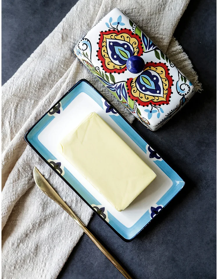 High Quality Unbreakable Ceramic Keeper Cheese Box Sealing Storage Tray Plate Container Butter Dish Curler with Lid