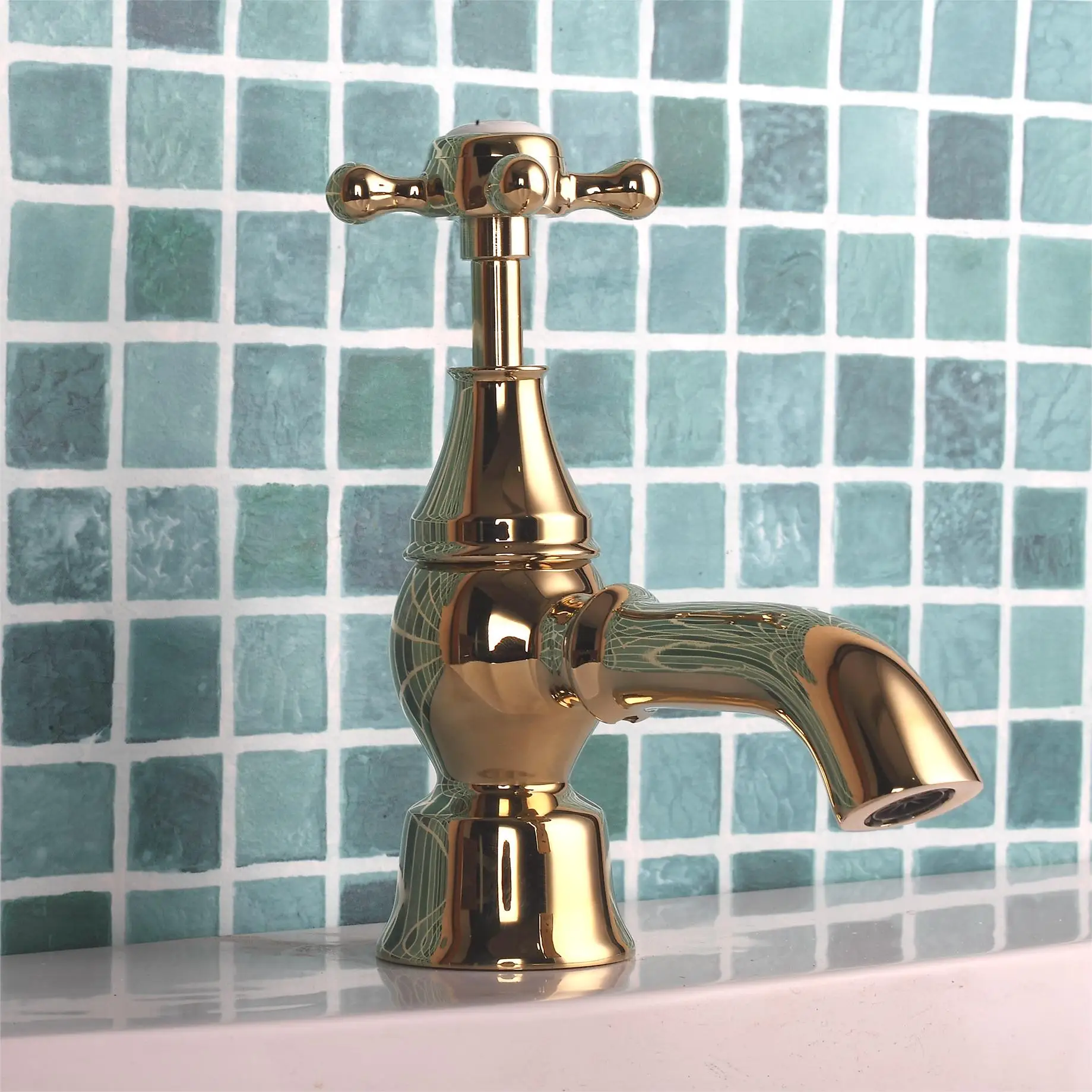Luxury Brass Basin Pillar Taps - Chrome  supplier