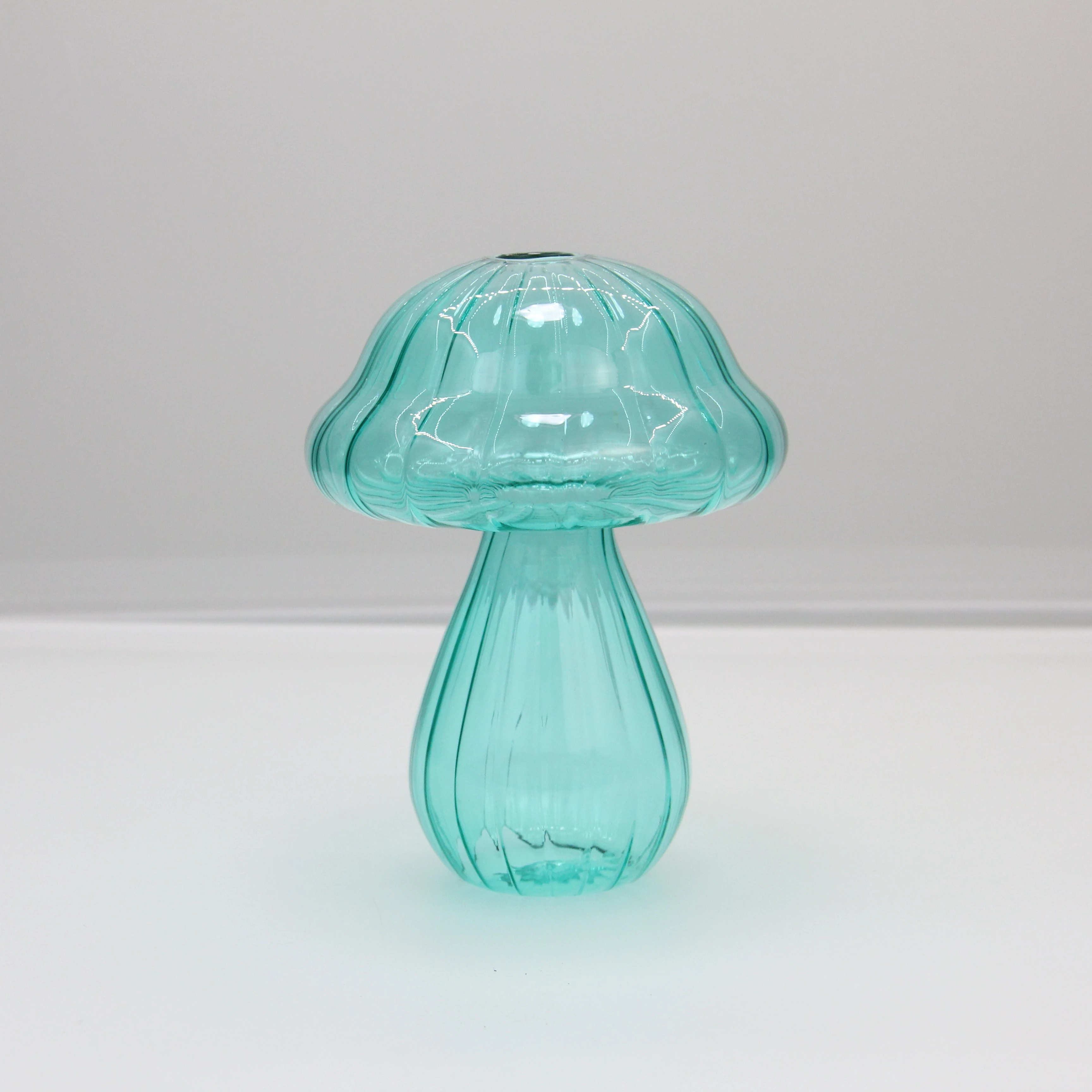 Wholesale Custom Colored Small Glass Vase Mushroom Shaped Glass Vase for Home Decoration