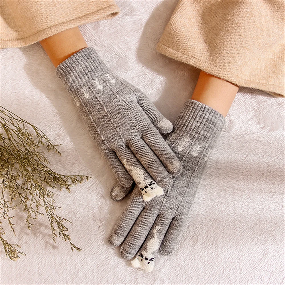 Vintage Christmas Deer Knitted Gloves Women Thicken Touch Screen Gloves Winter Warm Snow Full Finger Mittens Xmas Gift Women Fin