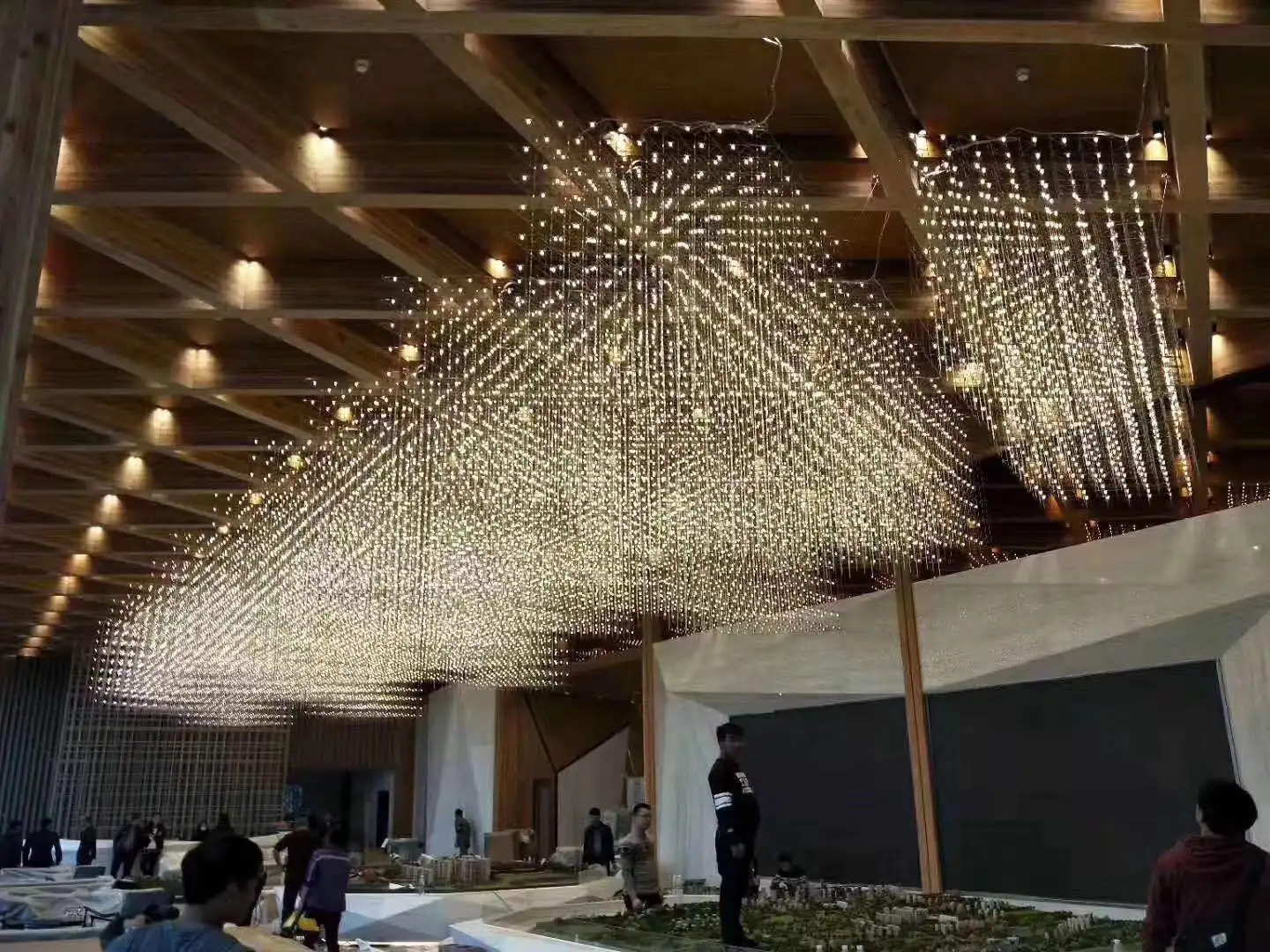 ECOJAS Professional Customization Sri Lanka Hotel Project Lobby Chandeliers