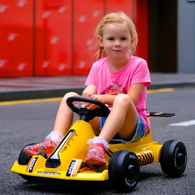 Wholesale Crianças poderosas 3-6-8 Anos de Idade Elétrica Go-kart Pode  Levar Pessoas Drift Car Charging Controle Remoto Carro Carrinho de Bebê Toy  Car From m.alibaba.com