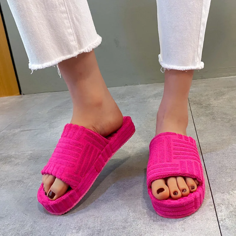 Designer Famous Brand Ladies Elegant Slides slippers for Women Outdoor High Quality Shoes for Girls