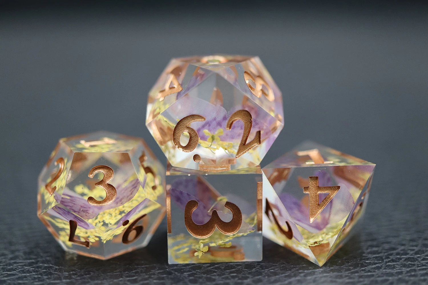 Hot Selling Custom D20 Dnd Dice Set 7pcs Transparent Liquid Core with Logo Resin Material Yellow Flower Design supplier