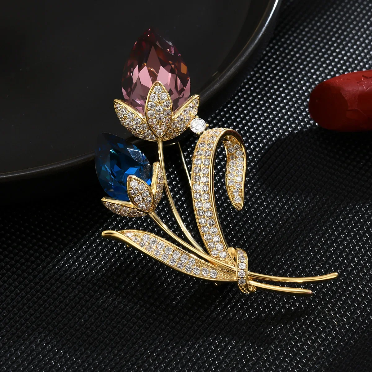 Elegant SUYU Double Headed Tulip Brooches - 14K Gold Plated