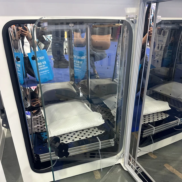260L Lab Equipment Co2 Incubators for Cell Culture with Dry Heat Sterilization or UV Sterilation Typre to Choose CO2 Incubator