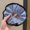 1 Black border with blue checkered pattern - 17cm