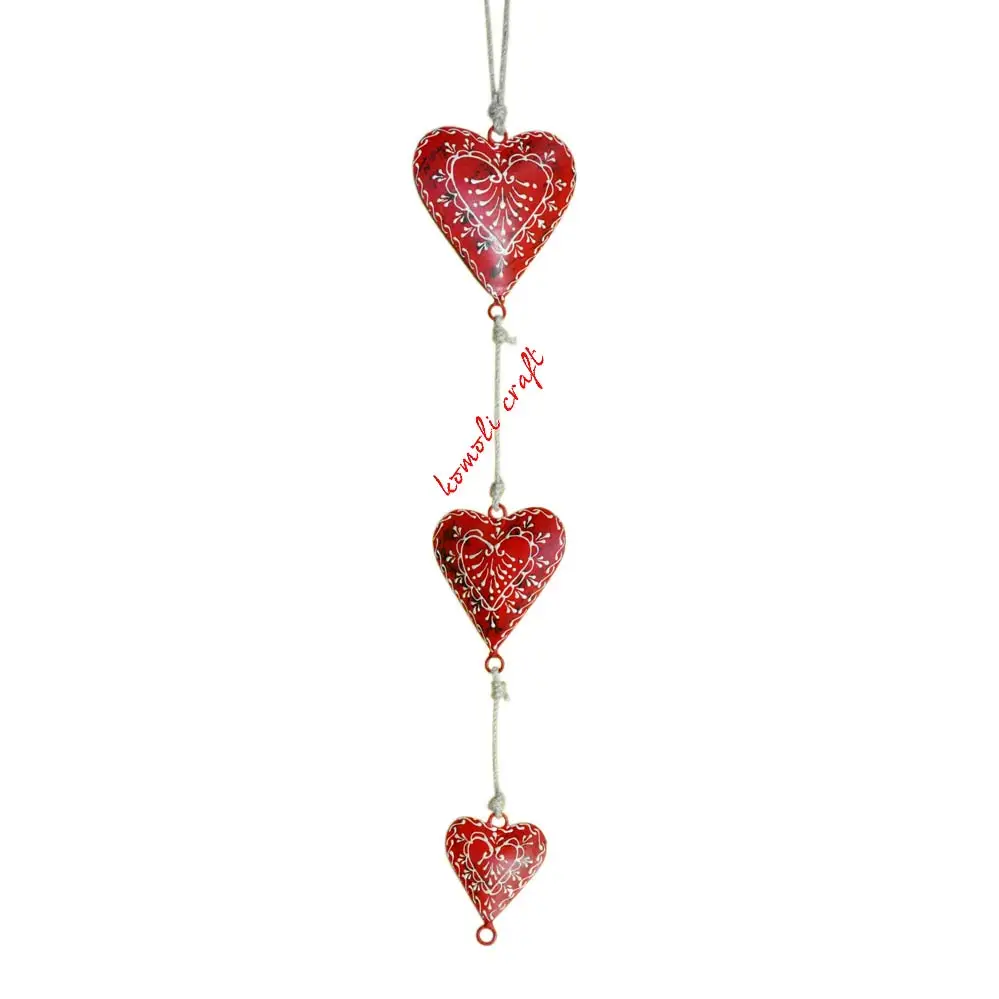 赤いコーン絵画金属吊りハート装飾飾りハート型ウィンドチャイム Buy Metal Hanging Heart Decoration Metal Heart Ornaments Heart Shaped Wind Chime Product On Alibaba Com
