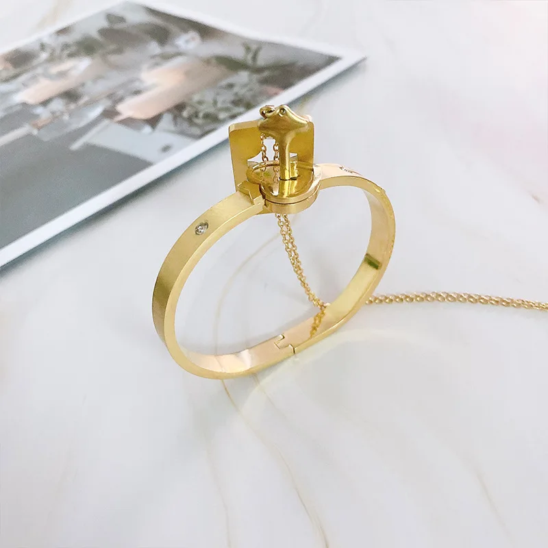 Ciondoli a forma di scooter rosa per braccialetti, ciondolo a forma di motocicletta, perline in argento adatte per braccialetti con ciondoli originali, gioielli da donna, regali - Italia