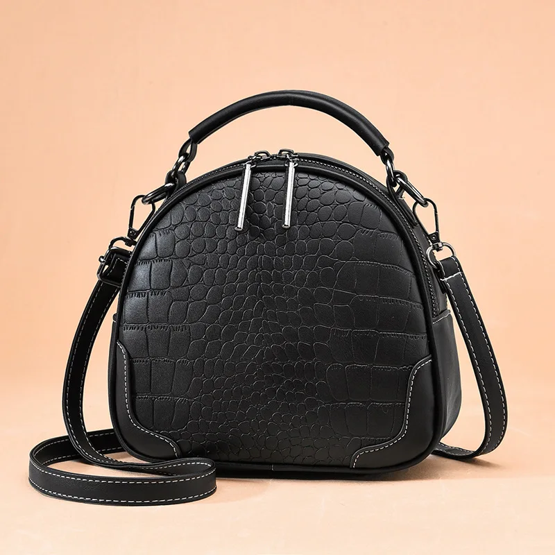 trendy black bolsas