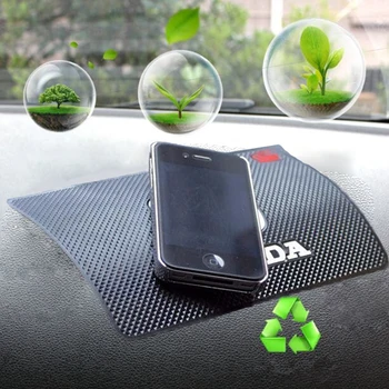 Customize Logo PU Gel Car Pad Anti Slide Dash Cell Phone Mount Holder Mat Rubber Car Dashboard Anti Slip Pad Auto Accessories