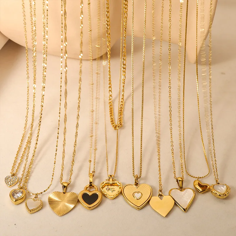 Gold Heart Pendant Necklace