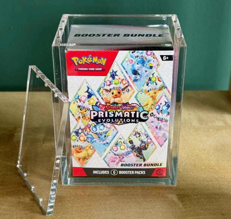 Paquete promocional de juegos de cartas Pokémon TCG de Jinda: 6 sobres de la colección 'Journey Together', caja protectora de acrílico con tapas magnéticas