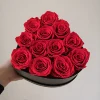 14 rose in scatola a forma di cuore