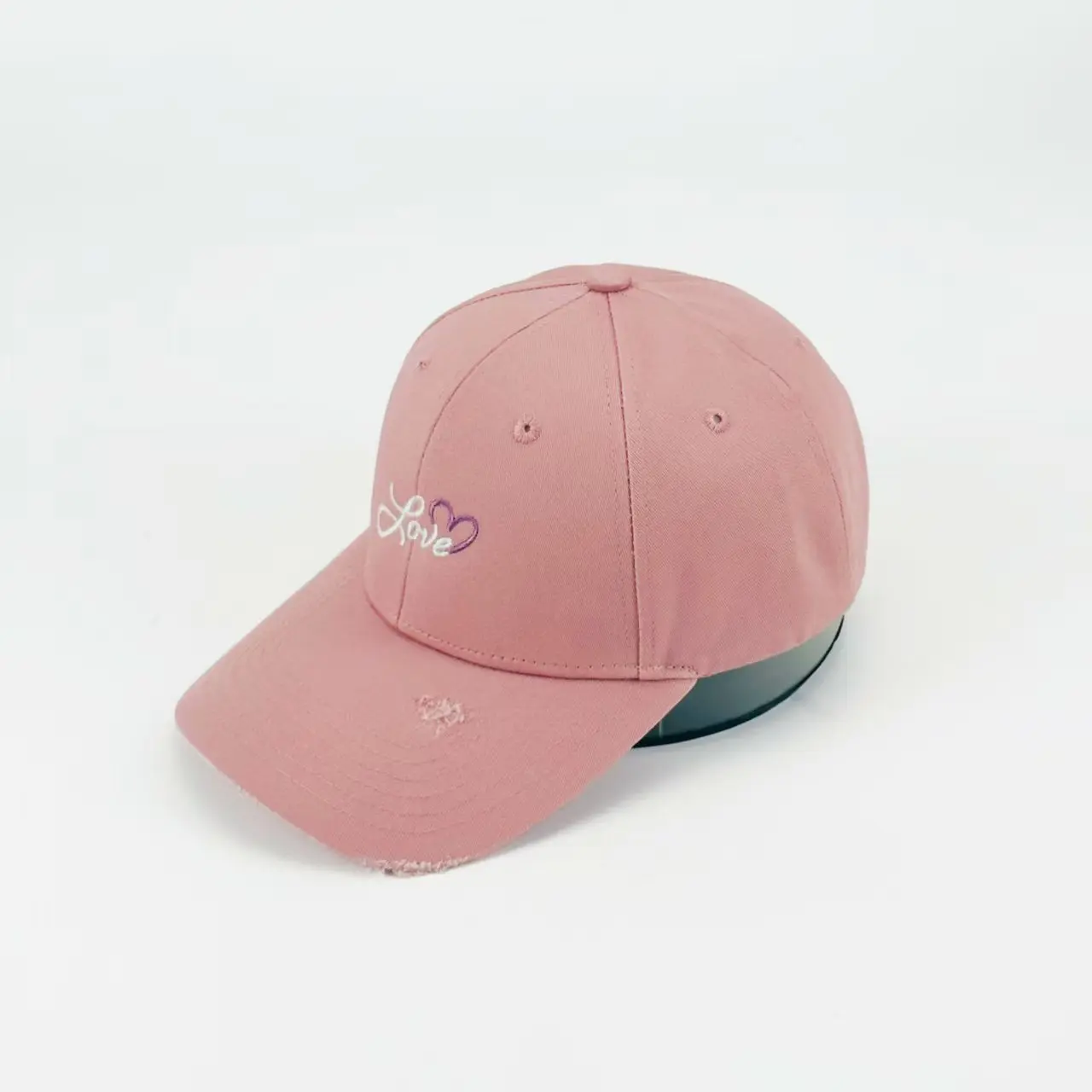 Manufacturers High Quality Cotton Baseball Caps for Men Women Casual 6 Panel Golf Caps Romantic Love Embroidered Hat for Gift