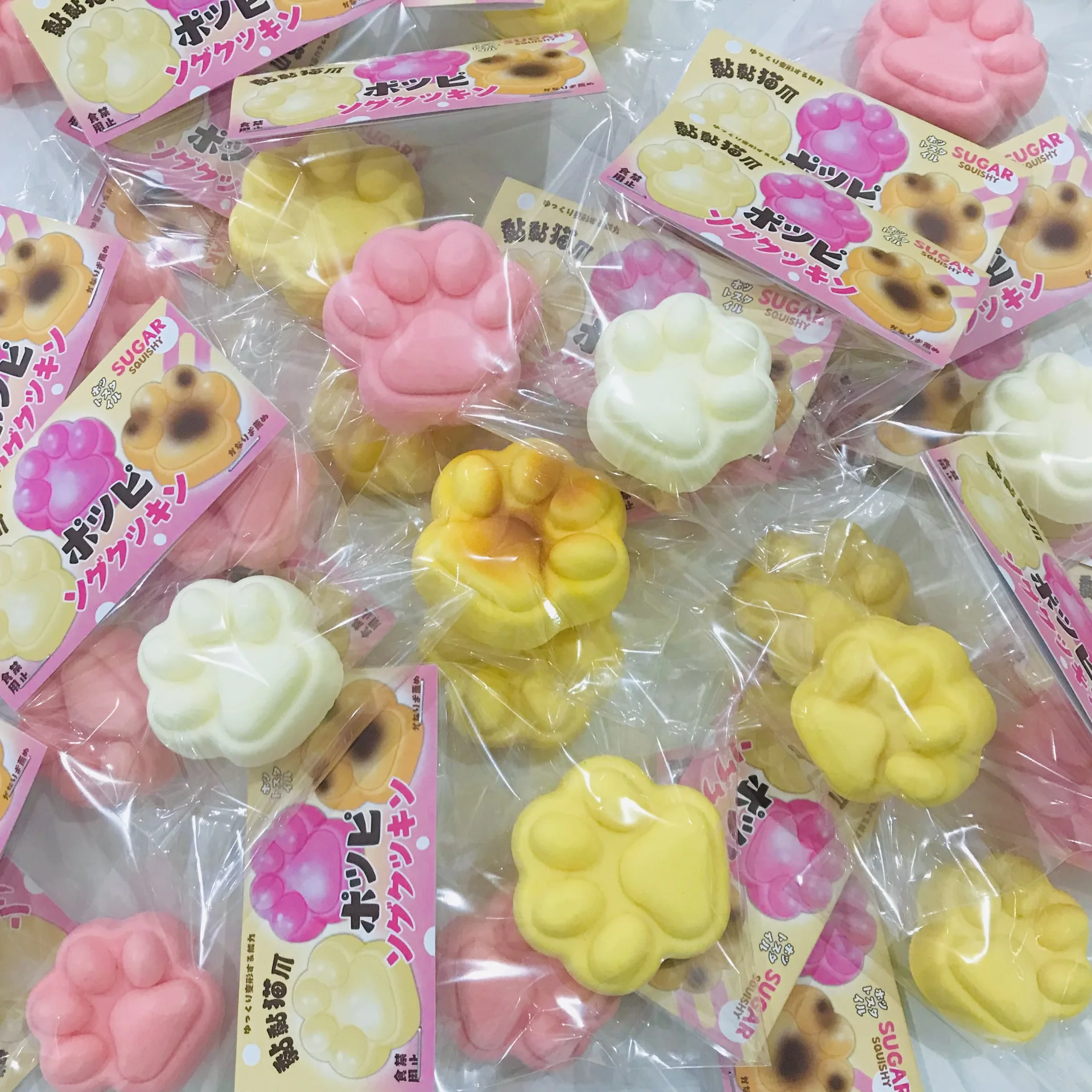 Jouets à presser patte de chat mignon de grande taille, griffe de chat Kawaii, décompression à rebond lent, réduit le Stress, jouet sensoriel pour enfants, cadeaux  26