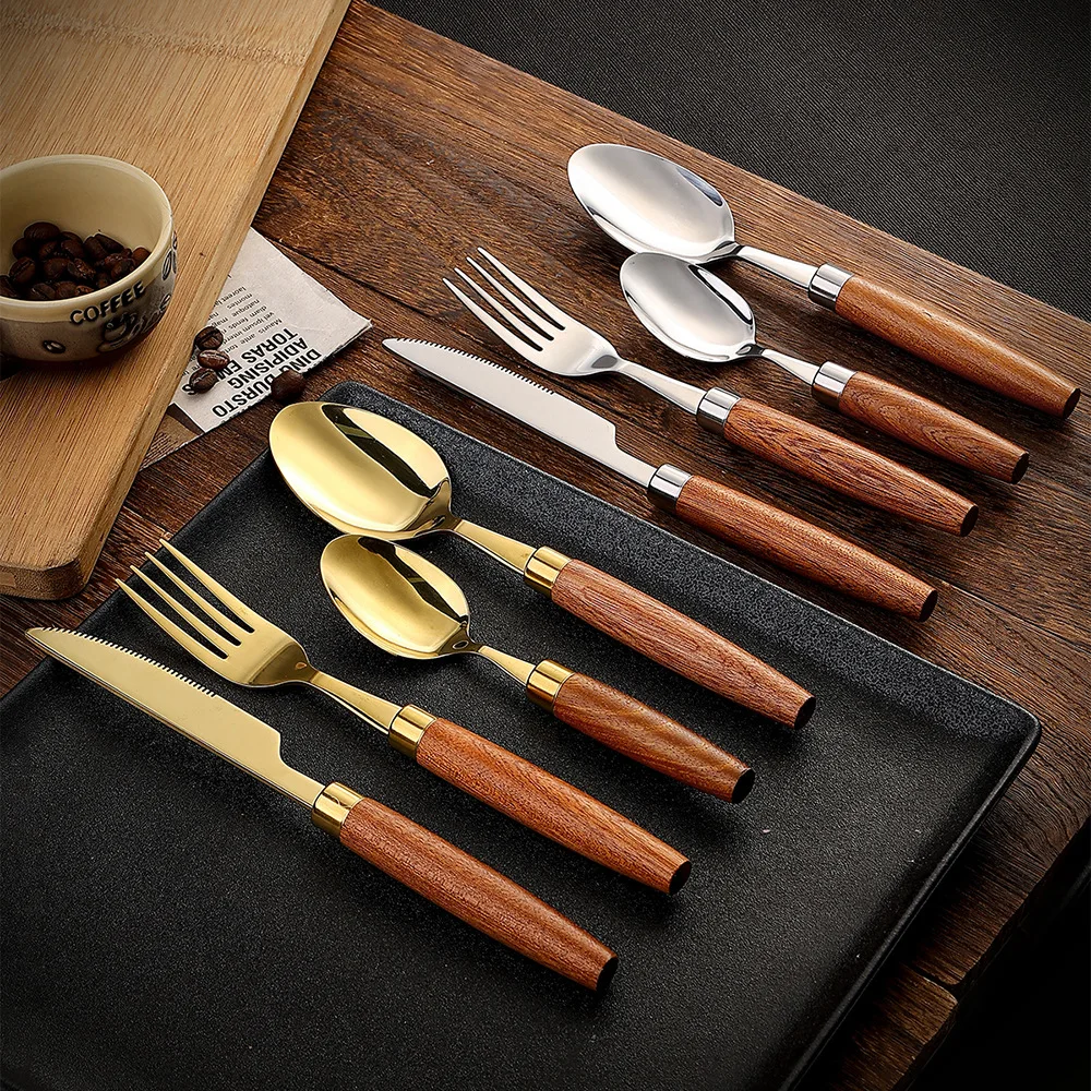 Wholesale Classic Royal Style Stainless Steel Gold Flatware Set Retro