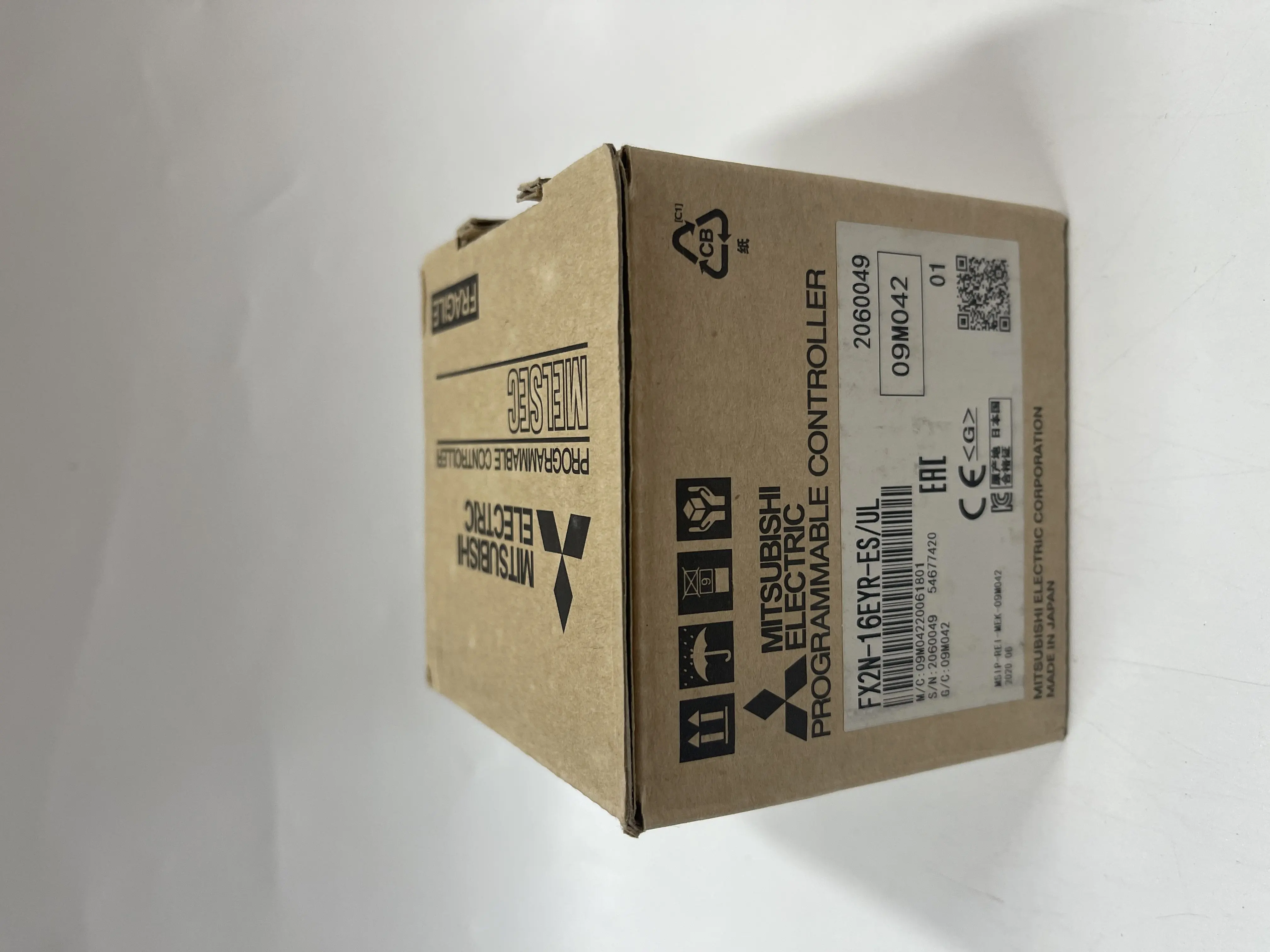 Mitsubishi Digital Output Module FX2N-16EYR-ES/UL