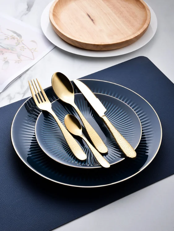 Water cube knife, fork and spoon 4 piece set