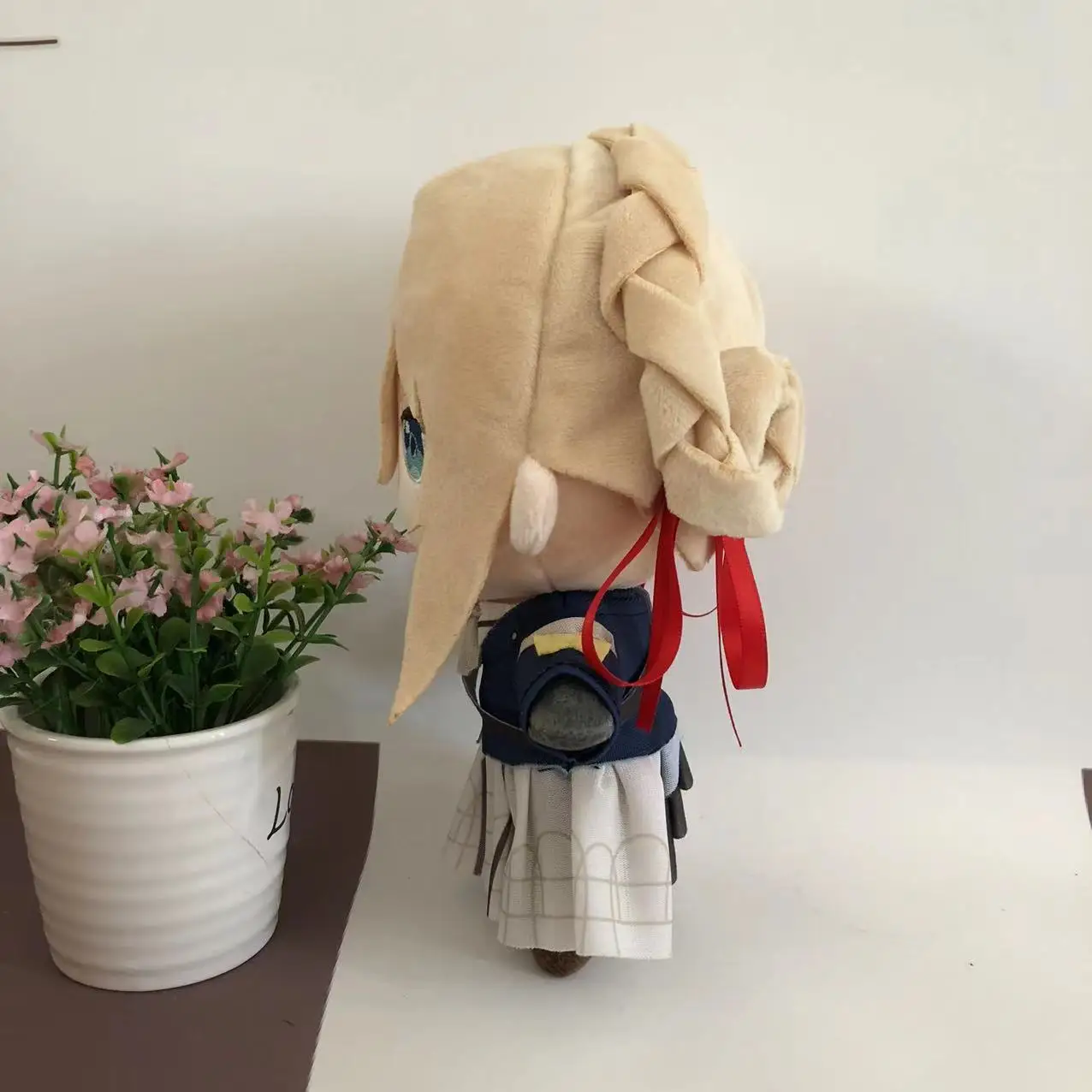 20CM バイオレット・エヴァーガーデン フィギュア アニメぬいぐるみ