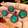 ต่างหูสีเขียวพาราทองคำดำ