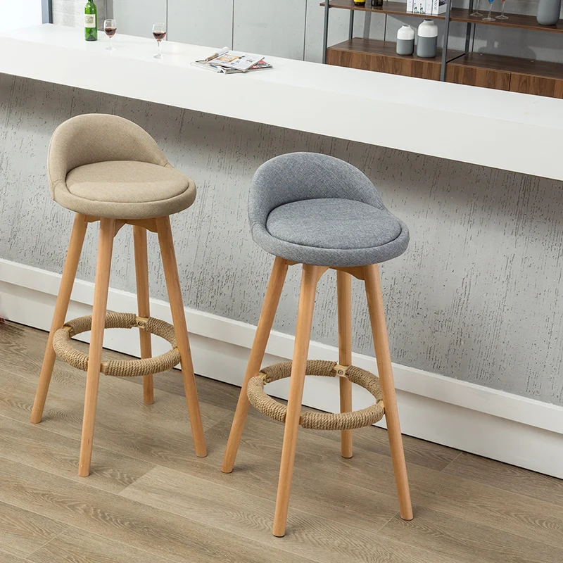 Nordic Rustic Classic Low Back Kitchen Counter Stools Kitchen Chair Rubber Wood Bar Chair Wooden Swivel Bar Stool With Footrest