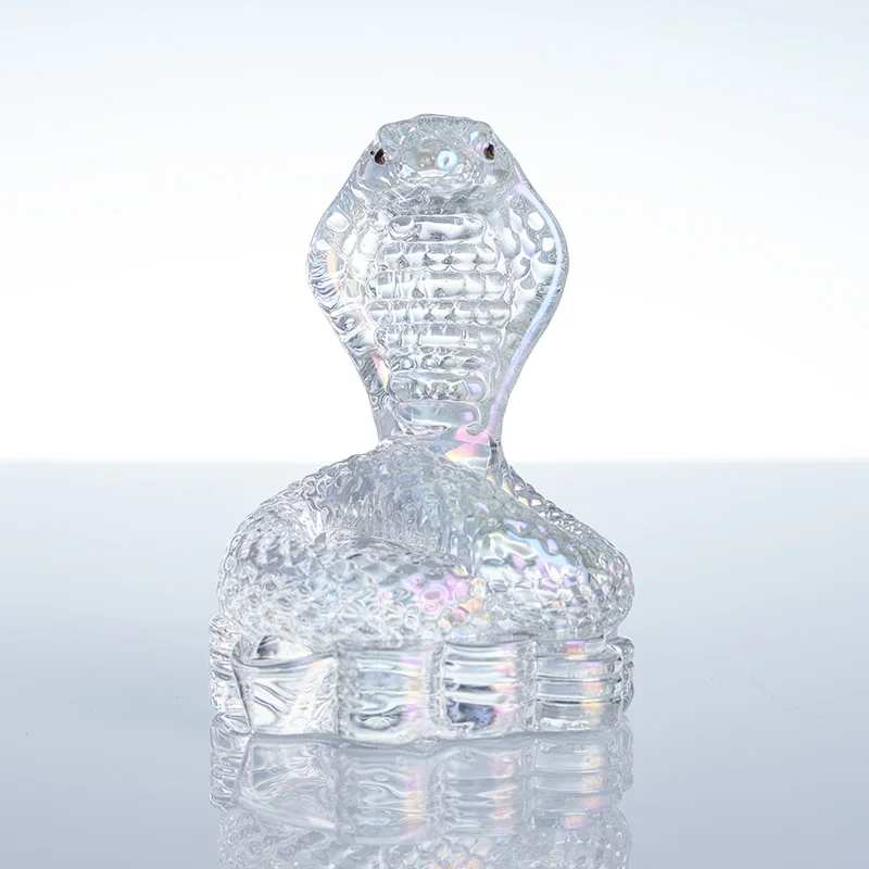 2025 Hot Sale custom horoscope small 3D glass crystal figurine crystal snakes details