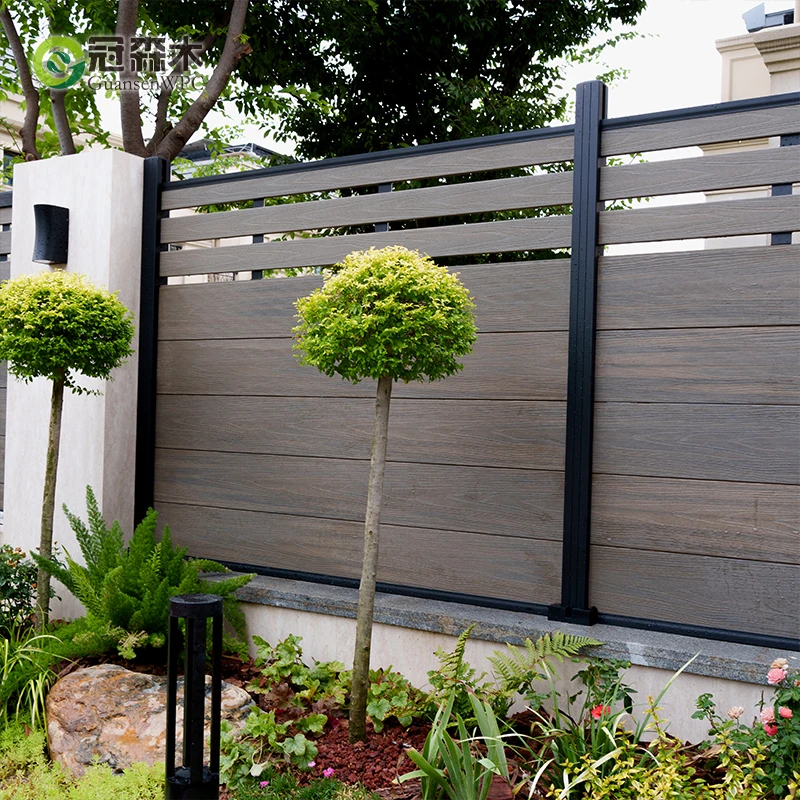 Multifunctional Modular Privacy Fence Kit Wood Grain Fencing Wpc Panels Fences for Wholesales