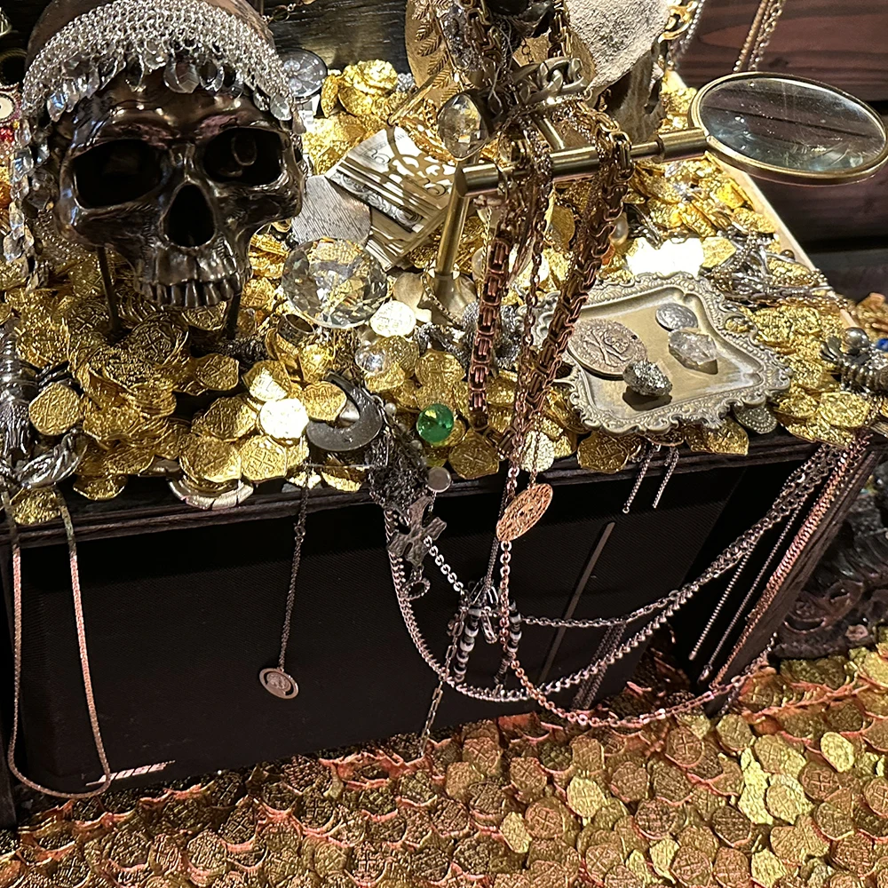 パイレーツオブカリビアン　ダブロン金貨　オリジナル BLACK PEARL movie toy shop / パイレーツ・オブ・カリビアン/呪われた