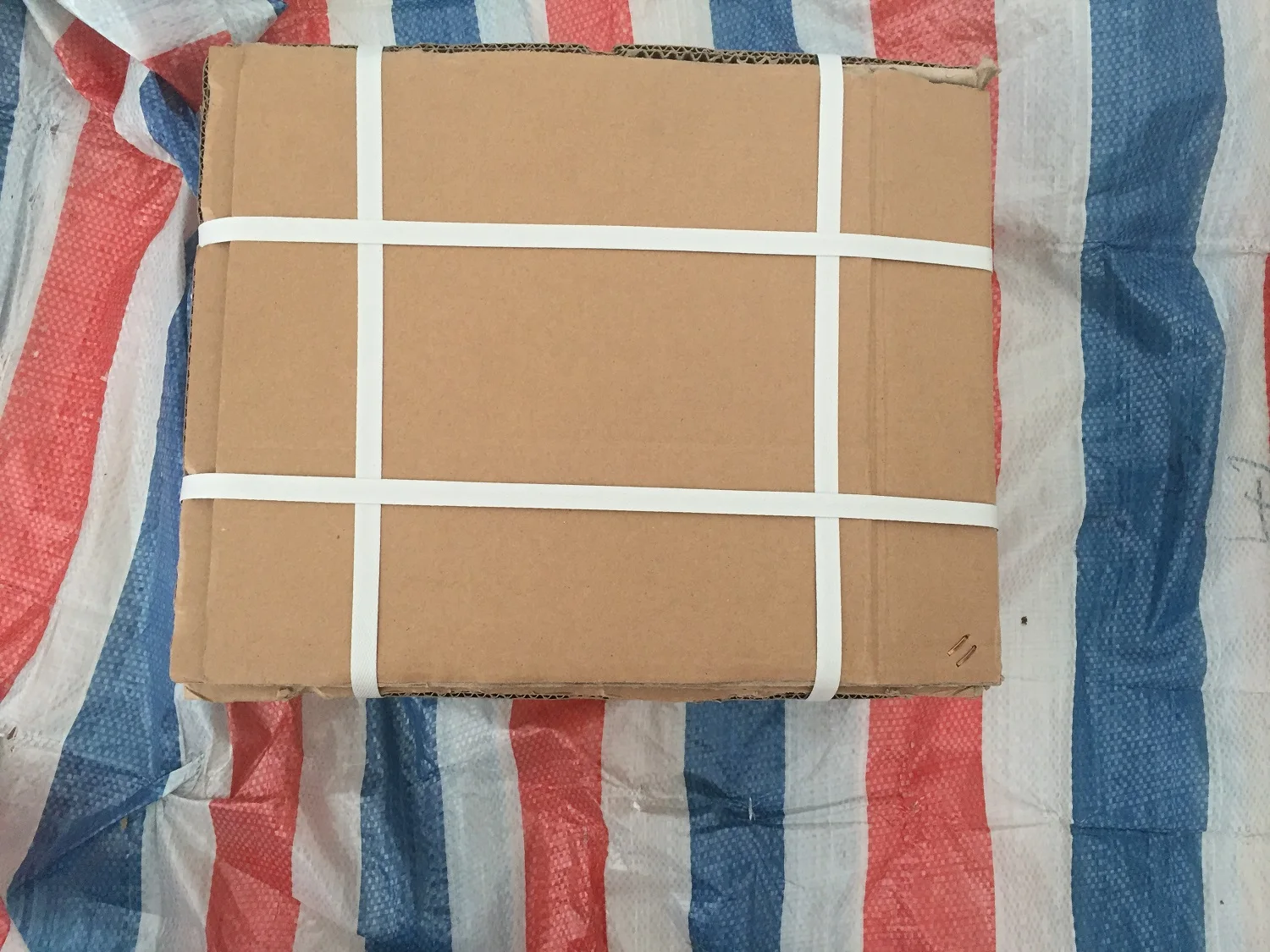 32t 100 pneumatic no emulsion screen printing mesh for stretcher