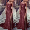 Abito da ballo rosso con paillettes monospalla