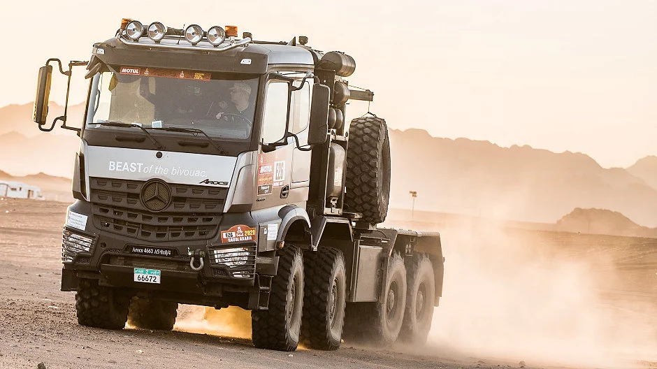 阪神タイガース Mercedes-Benz Actros トレーラー 阪神タイガース Mercedes-Benz Actros トレーラー 阪神