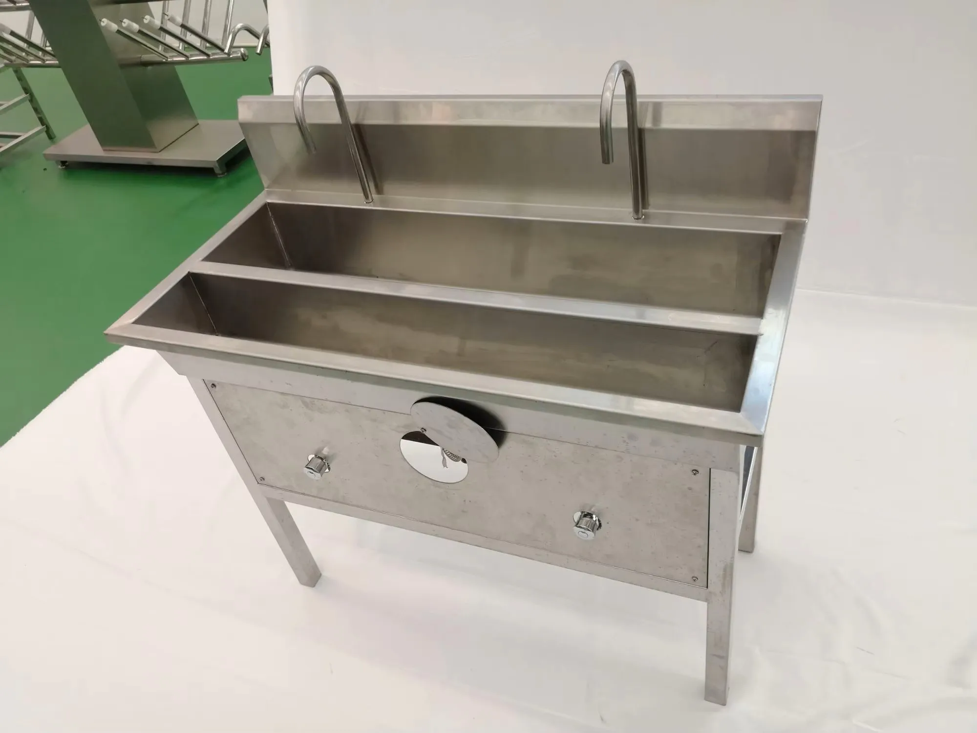 Premium Stainless Steel Wall Mounted Wash Basin for Meat Cutting Equipment Processing Services Product Category