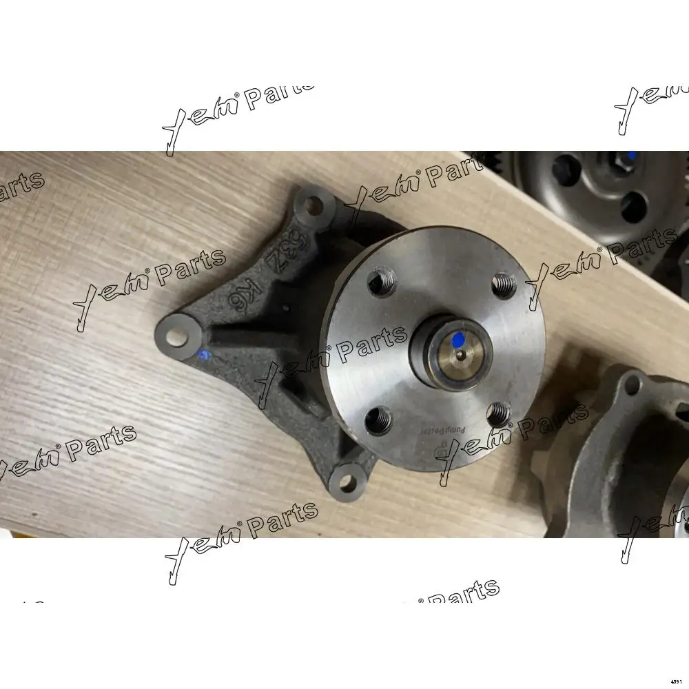 D04FD Water Pump for Mitsubishi