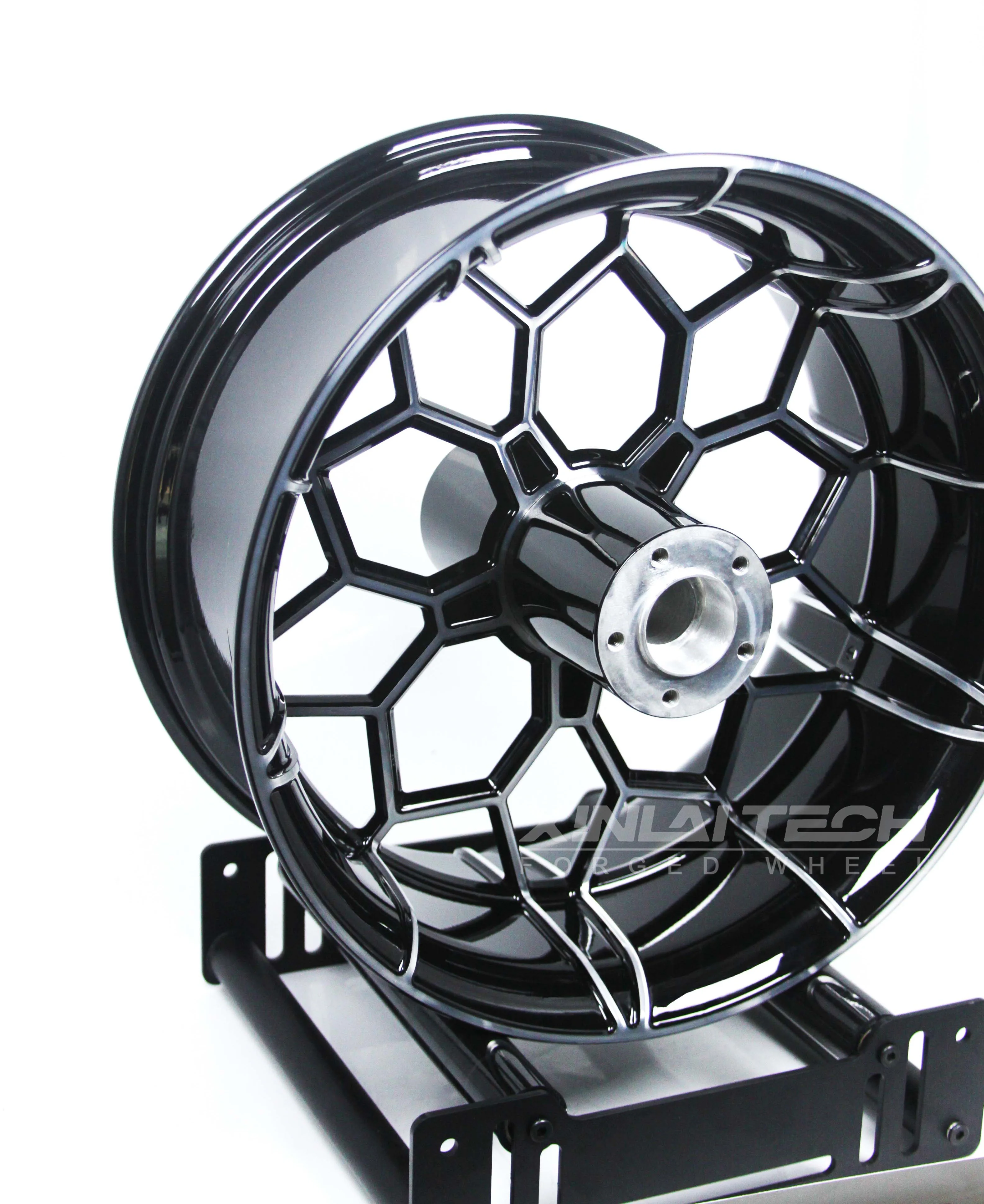 XL CNC Forged 6061-T6 Cruiser Motorcycle Wheels for Indian Scout Harley Davidson Chopper Bobber Bagger Motorbike Wheels