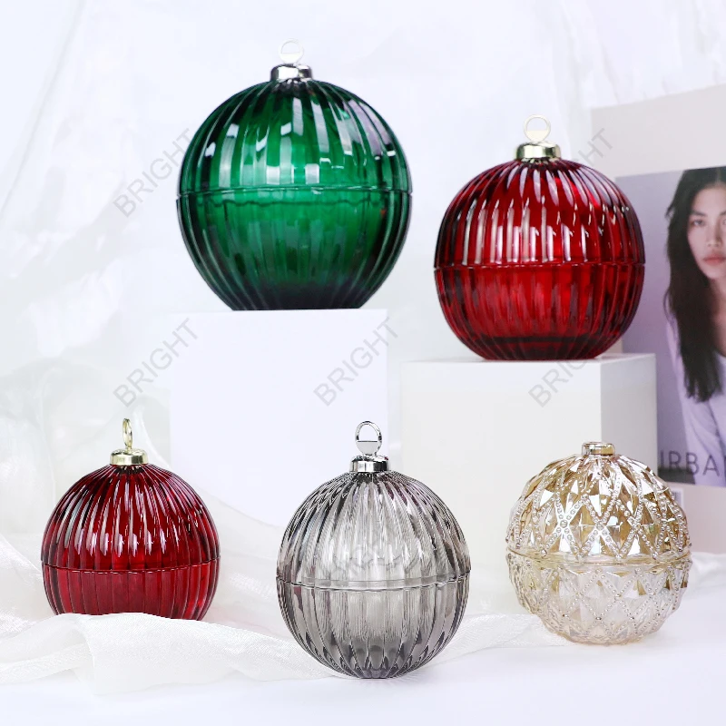 Factory Wholesale Unique Different Design Glossy Candle Vessel Round Glass Ball Shape Christmas Candle Jars With Lid