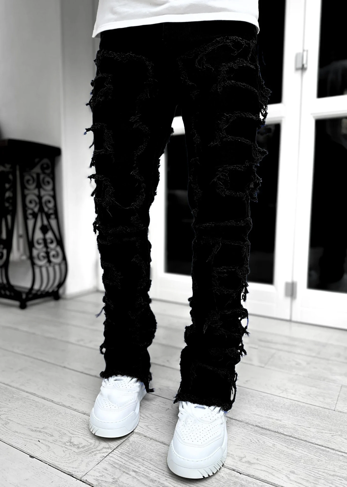 New Men's Design Ripped Vintage Slim Jeans Blue Distressed Patchched Men Pants Denim Pantalones De Hombre Jeans