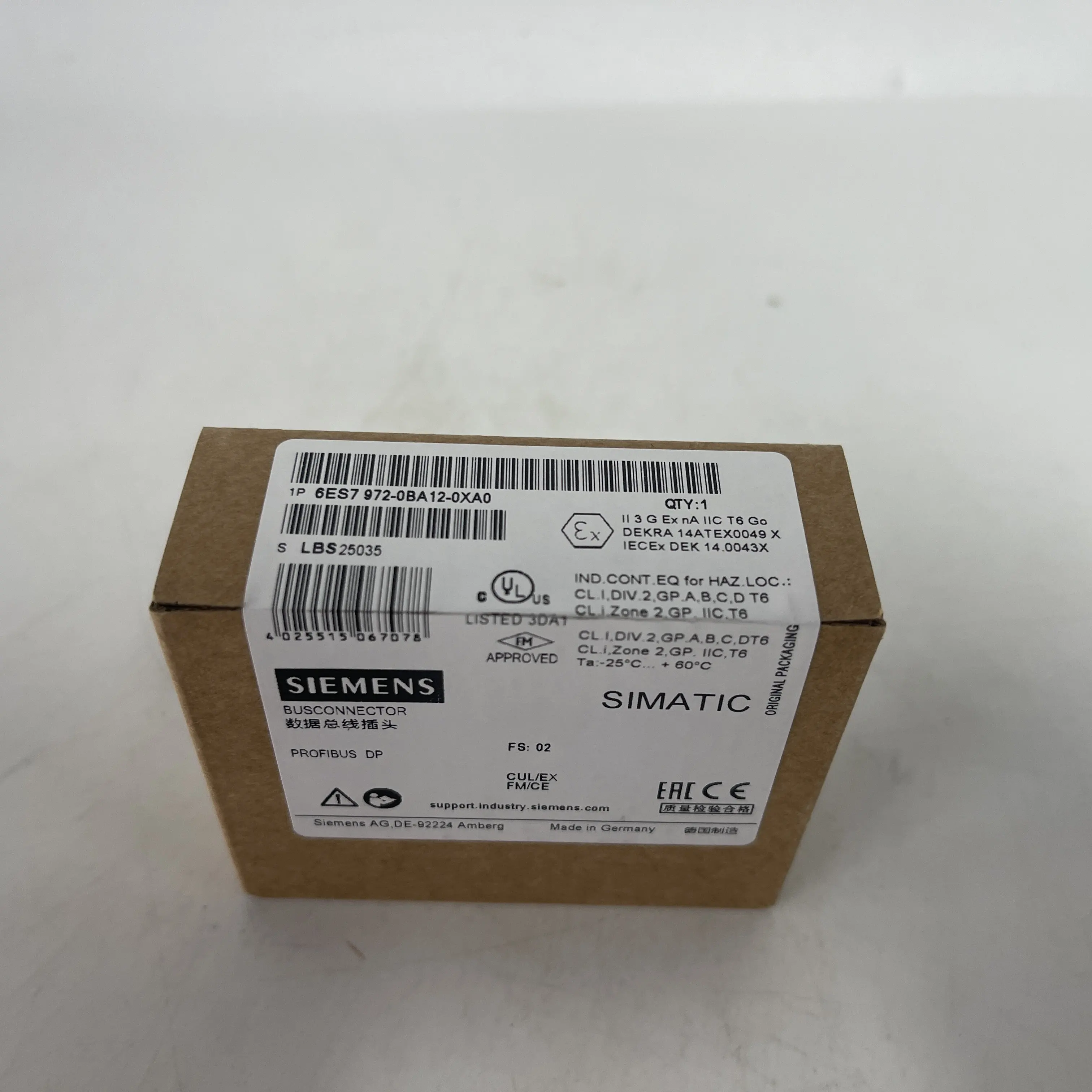 Siemens PROFIBUS DP Bus Connector 6ES7972-0BA12-0XA0 Siemens PROFIBUS DP Bus Connector 6ES7972-0BA12-0XA0