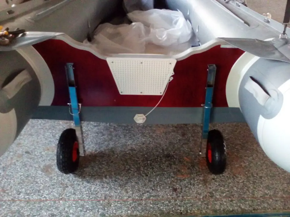 C-образный надувной прицеп, рама из нержавеющей стали с колесами