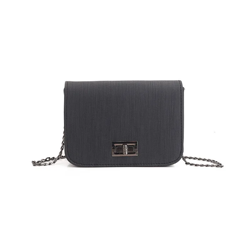 国内で当店のみ Uustudio - Crystal Chain Crossbody Mini Bag Zara + Rhinestone Mini Crossbody Bag
