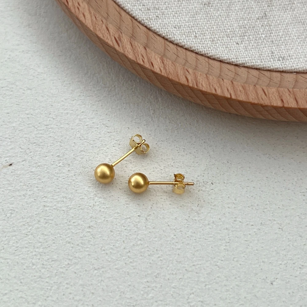 KAKODIY Simple Design Boutique Jewelry 18K Electroplated Frosted Surface 925 Sterling Silver 5 * 5mm Beaded Stud Earrings Women Earrings detail 6