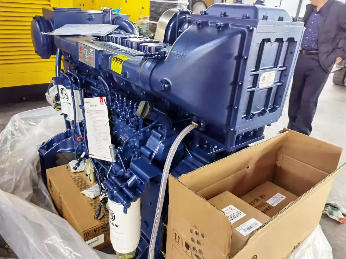 Original 6 Cylinders 500hp Mechanical Fuel Pump Weichai Wp13 Marine